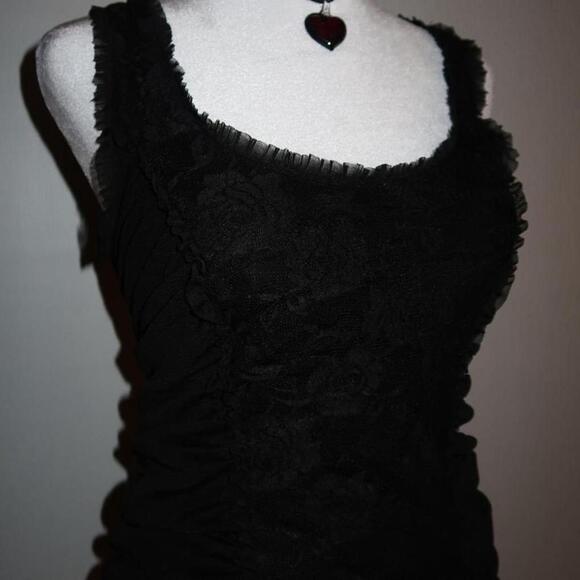 vests tanks camis - Picture 2 of 5